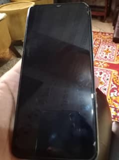 Infinix hot 10play 4/64 condition 10/9.5  with box