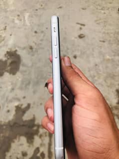 iPhone XR 64 gb for sale and exchange possible