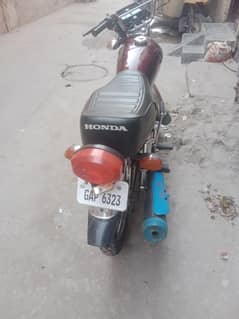 Honda 125 totally genuine urgent for sale