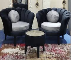 Coffee Table with 2 Sofas