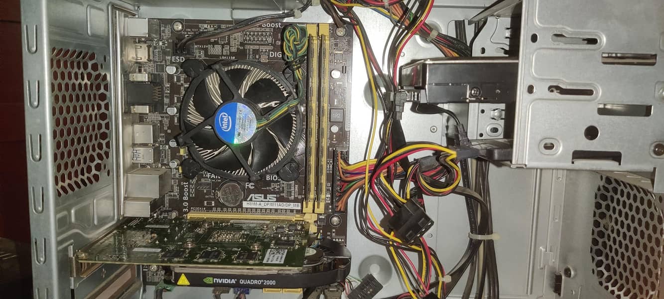 Desktop System Core i5 4th Generation 4