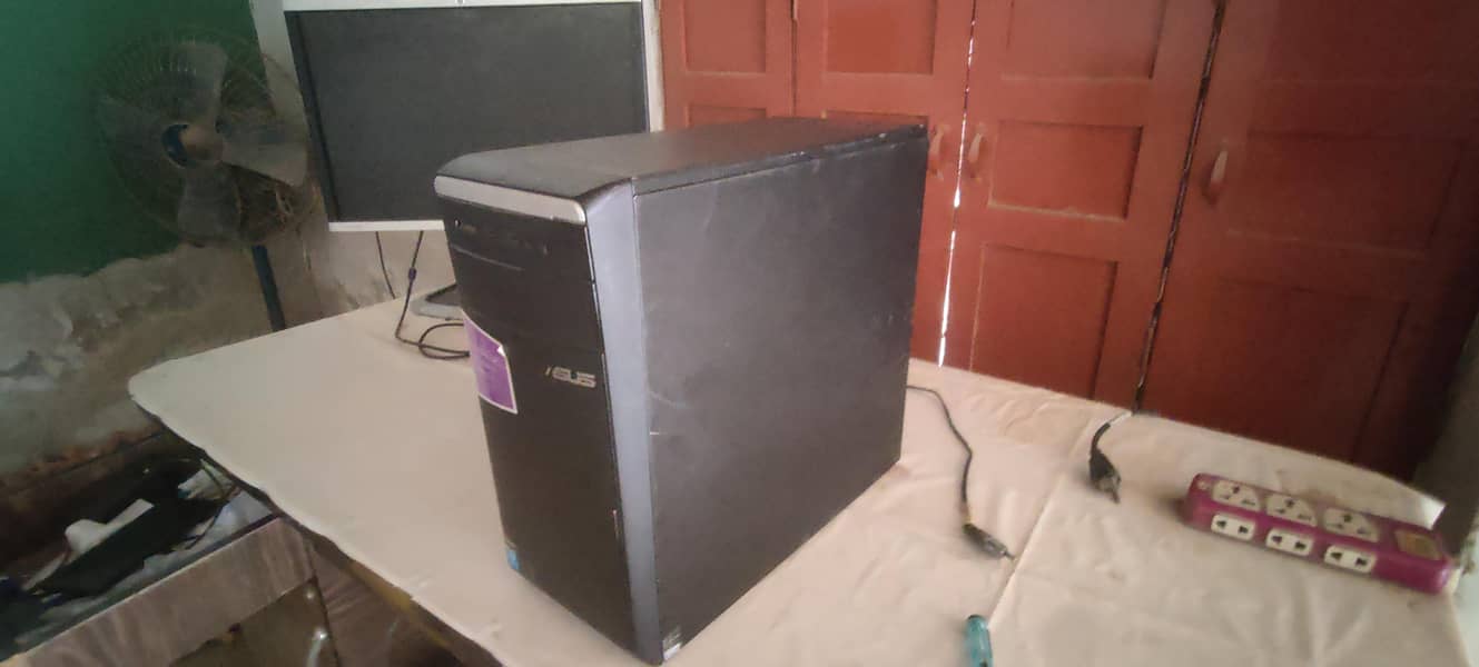 Desktop System Core i5 4th Generation 6
