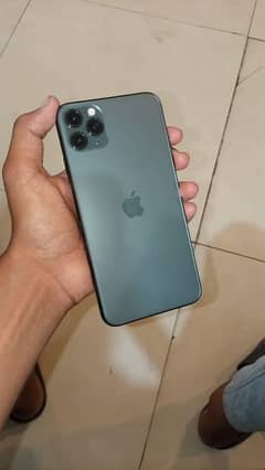 iphone 11 pro max lush condition 10 + 10