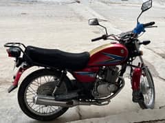 Suzuki GS 150 Red