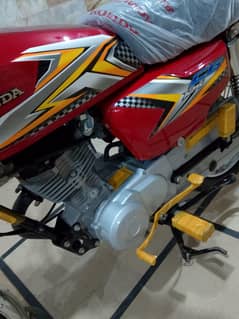 Honda 125cc Karachi number 0316*111*4872