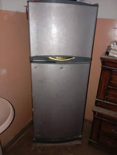 waves refrigerator urgent sell