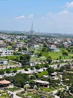 Short Corner ! Solid Land ! Reasonable Price ! In Block C ,MPCHS B_17 8