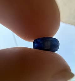 natural blue sapphire stone