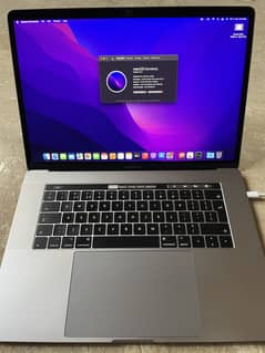MacBook pro 2016, 15.4 with touch id/ Dual graphics