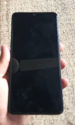 samsung phone saf hai home ues hai koi be fault nai hai box cable sath