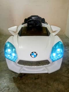 Kids Electric Car Almost new Big Size All ok. Call Whatsap O3358O8816O