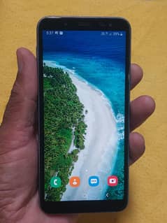 Samsung J6 3gb ram 32 gb memory