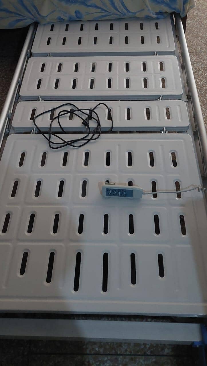 electronic patient bed with remote control and built in battery backup 2