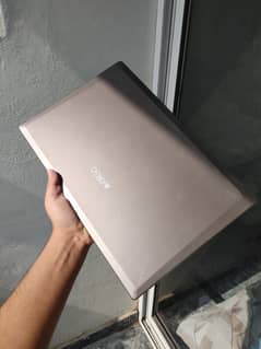 Core i3 (3rd gen) 128GB ssd