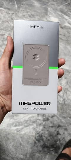 INFINIX 30WATT SUPER FAST GENUINE  MAGSAFE CHARGER
