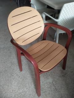 Saab moulded furniture sp-675