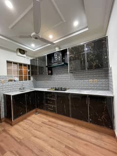 05 Marla Brand New Single Unit House For Sale