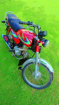 Honda 2017 model ha tyres and tubes bilkul new ha condition8out ten ha