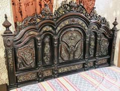 bed set with sites n dressing without mattres