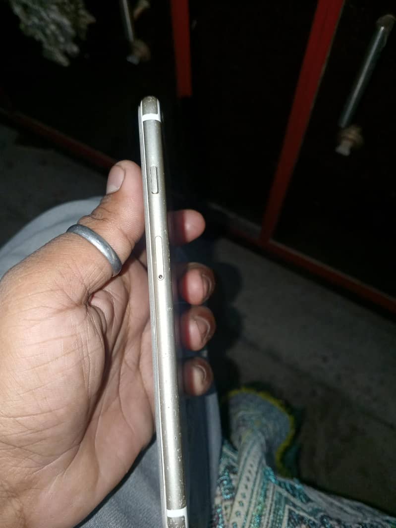 I phone 6s Plus Just Fingerprint not working button O. K PTA 5