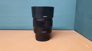 Sony 85mm f1.8 Lens