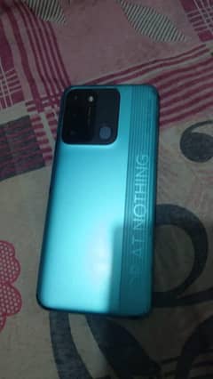 Tecno spark 8C