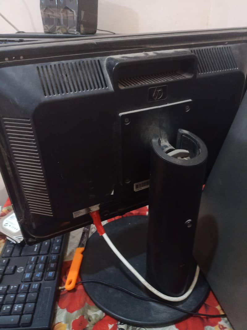 LCD working condition 10by9 2