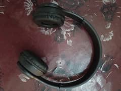 P47 Wireless Headphones with built-in Mic, Foldable headset with FM
