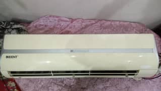 oRiant 1-5 ton ac good condision non inverter
