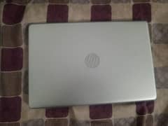 HP pavilon 17 (bsoxx) i3 7th gen