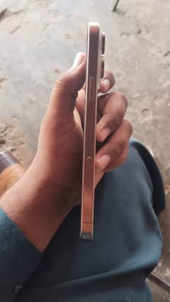 iPhone 16 pro max jv