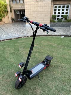 Electric scooter