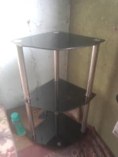 Corner Table