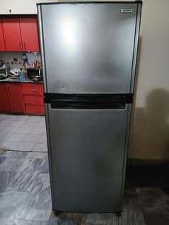 oreint full size refrigerator