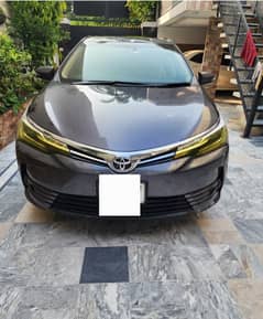 Toyota corolla Grande 1.8 full options for sale in lahore