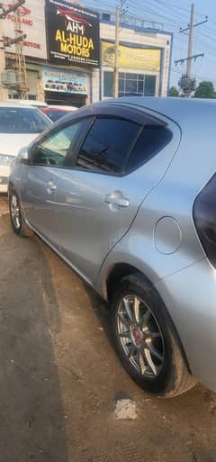 Toyota aqua 2013/16/17