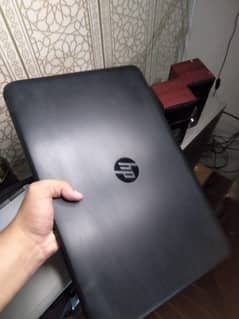 6th gen  8gb ram 1 Tb Hard 2 hour bettery