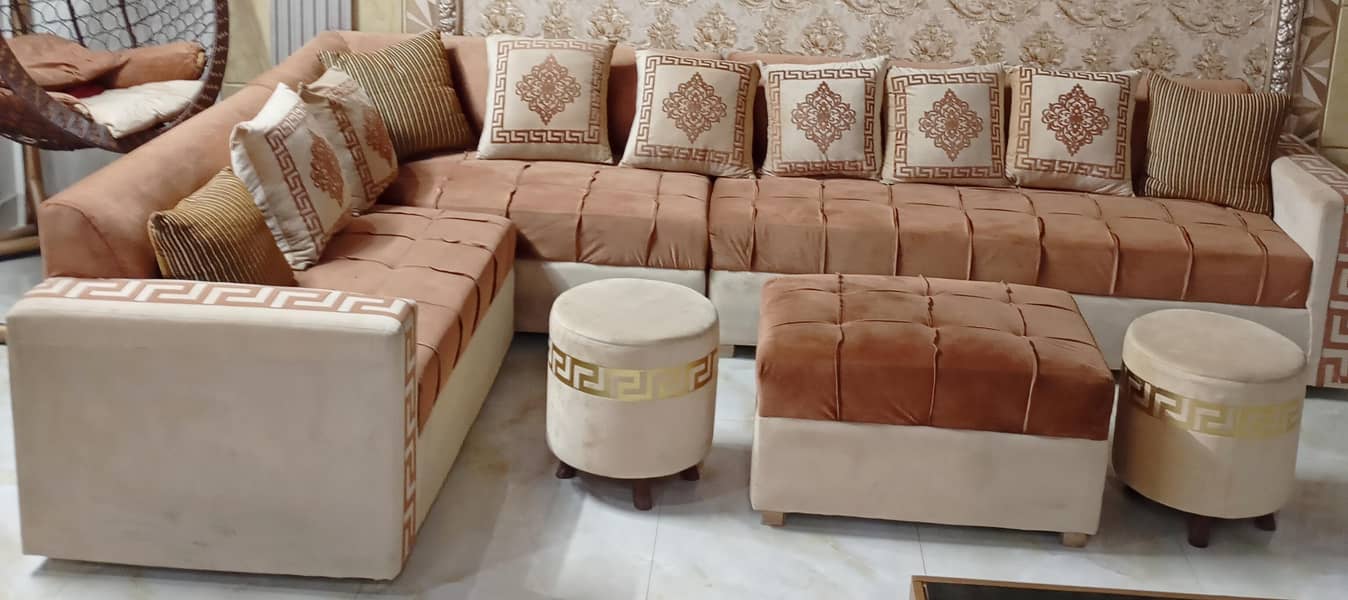 10 seater L shape sofa ( neat condition) 0