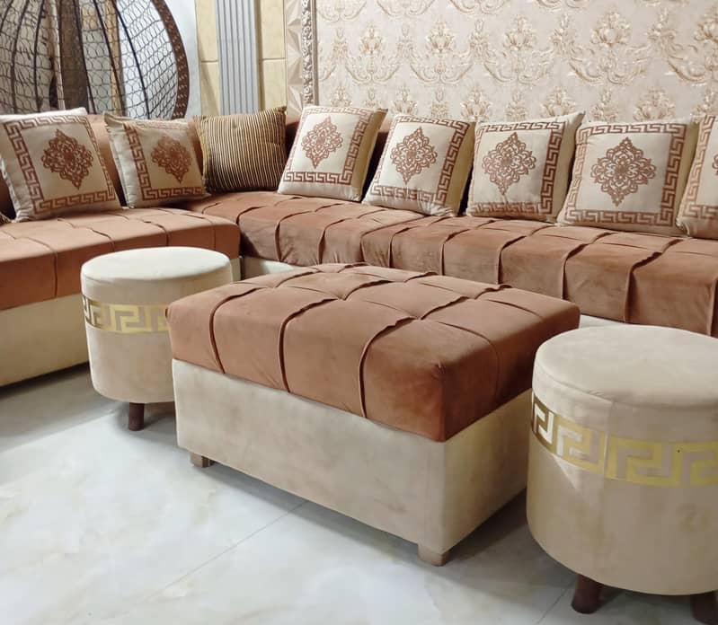 10 seater L shape sofa ( neat condition) 8