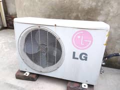 LG 1.5 ton pip sath ha all ok ha  number ya ha mara 03094627037