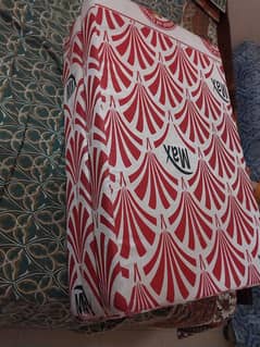 folding mattress condittion 10/8