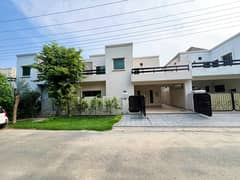 11 MARLA 5 BEDROOM SPECIAL HOUSE FOR SALE IN ASKARI 11 SECTOR A WITH BEAUTIFULL LOCATION