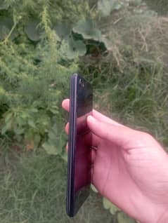 oppo F7 mobile hay  ram 4 64 hay box  be hay
