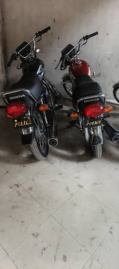 Honda 125 /24/25 black  03016454702