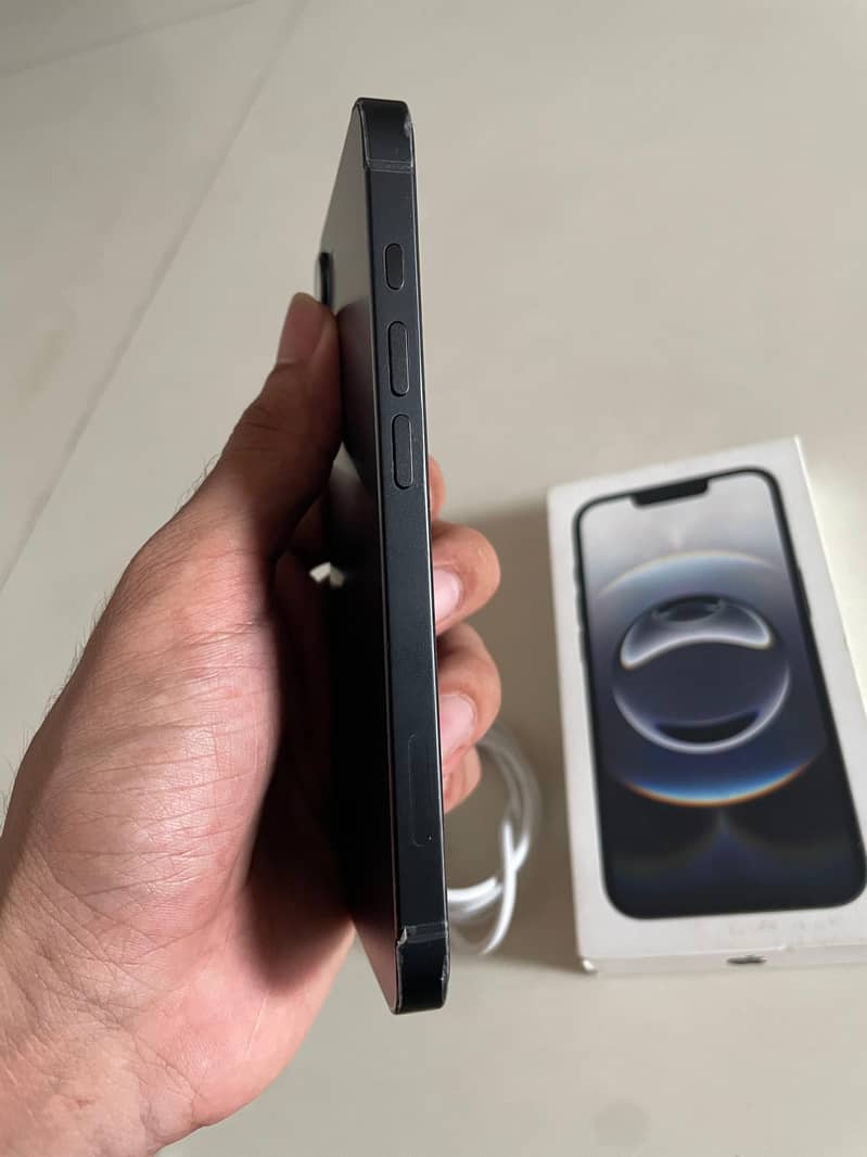 i phone 16E one day use Just open box 1 Cycle Exchange 15 simple 7