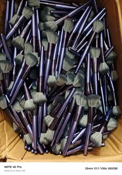 Imported mekup brush