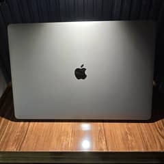 MacBook