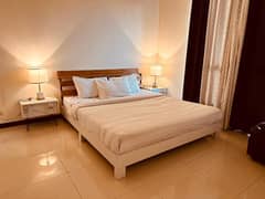Per day 1bed apartment available