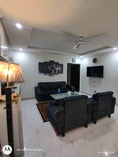Per day 2bed flat available for rent