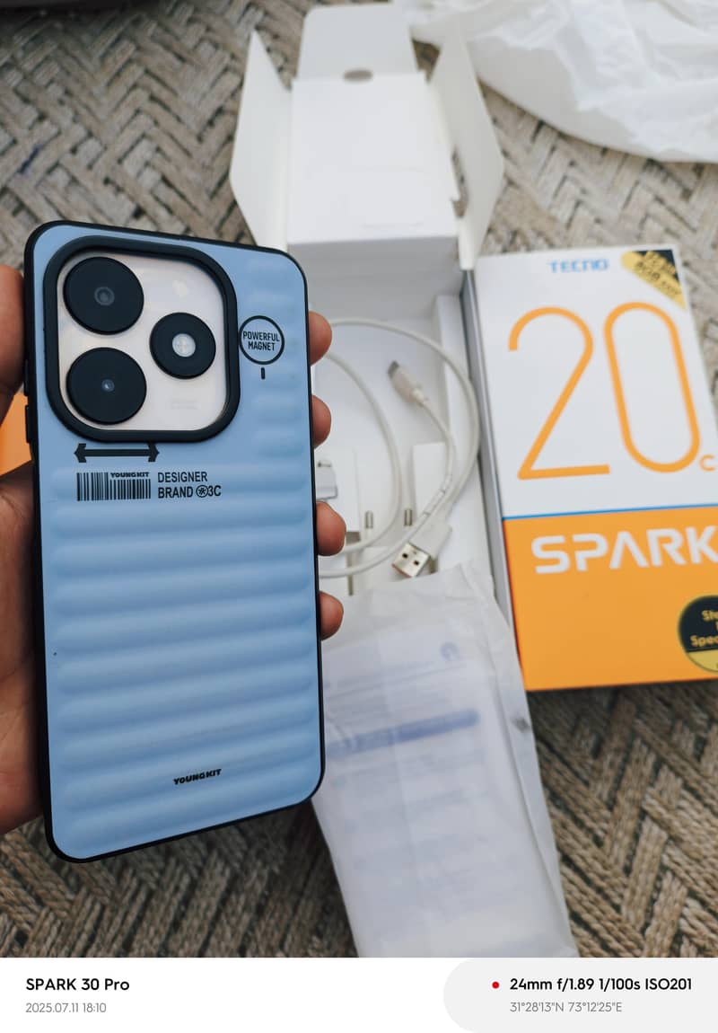 Tecno Spark 20c (4+4/128) Comlet box 7